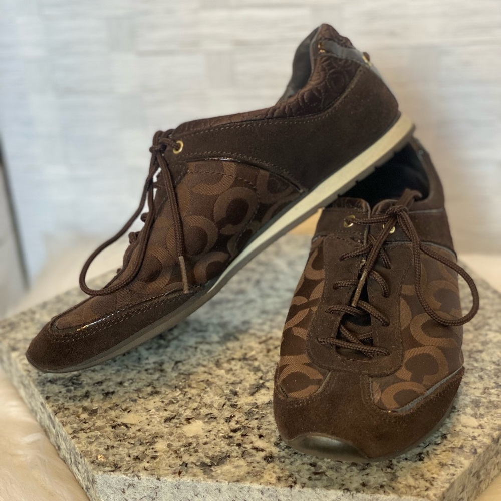 Chocolate brown Coach shoes size 8